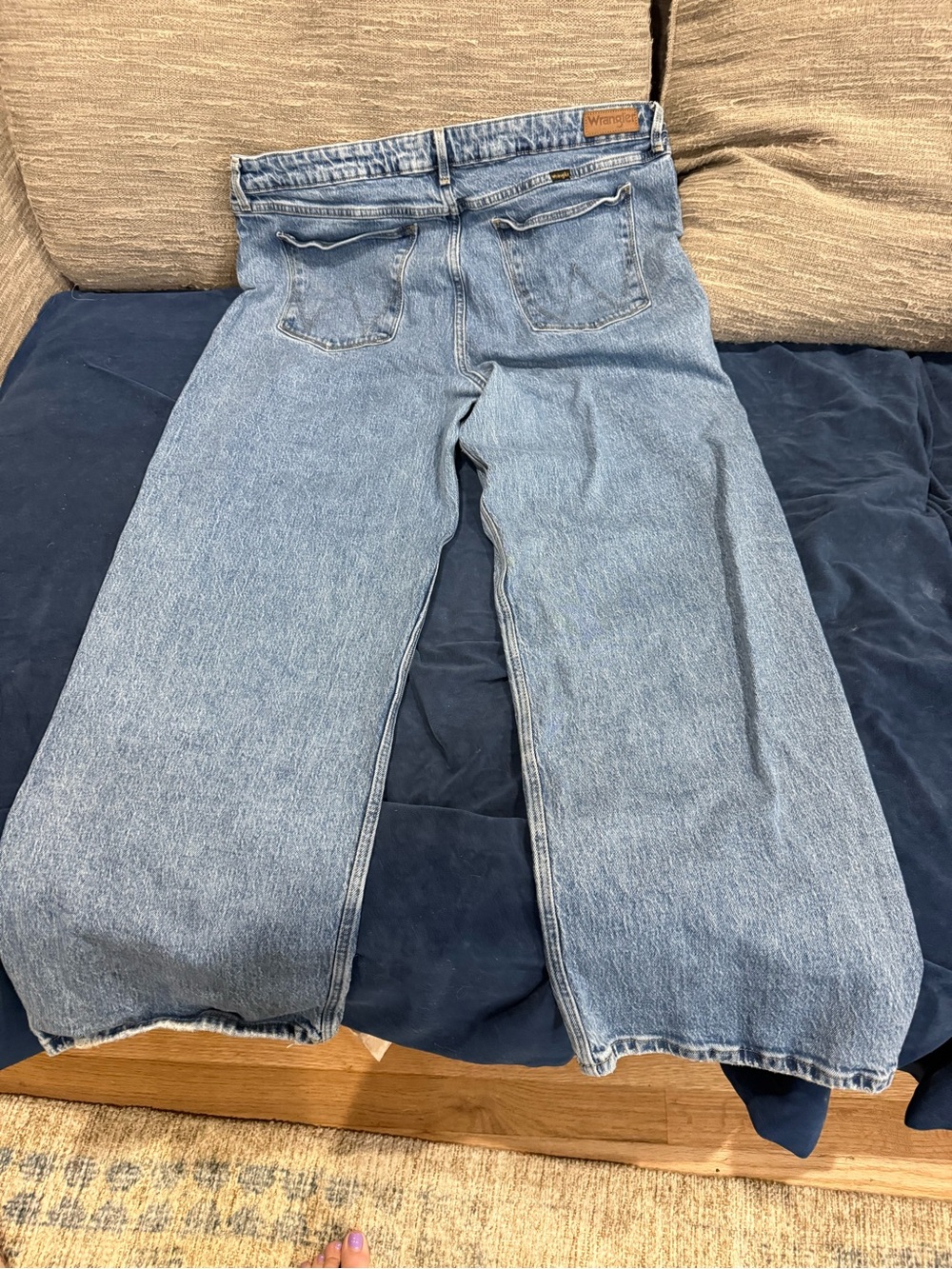 Men Jeans Subcategory Classification - Picture 6 of 6